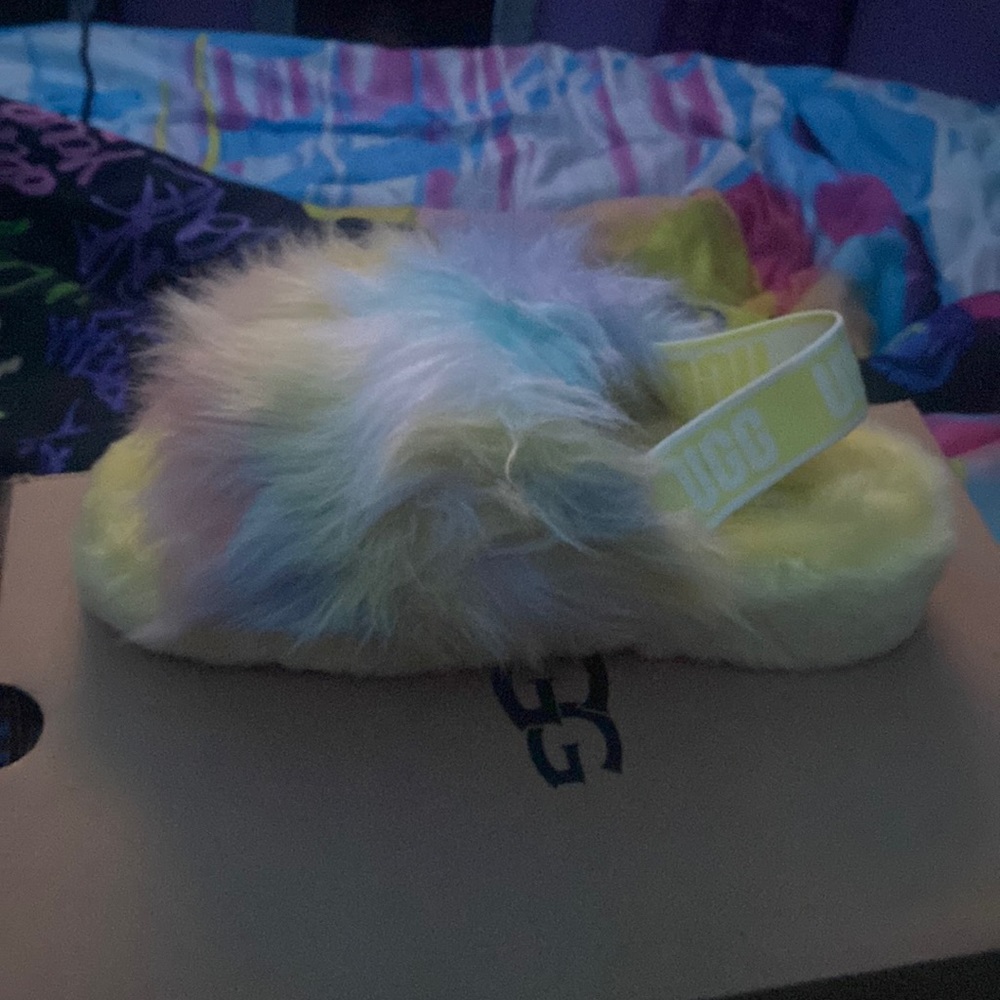 W FLUFF YEAH SLIDE TIE DYE